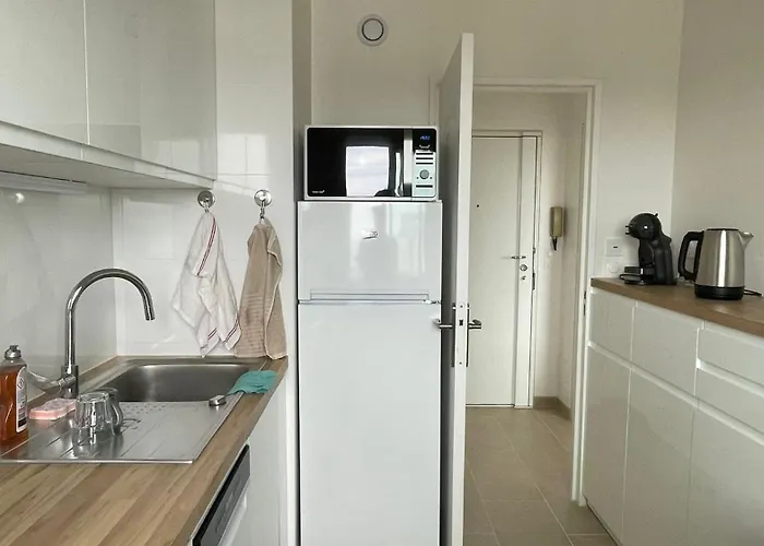 Διαμέρισμα Cosy 3P Belleville Paris 20 *