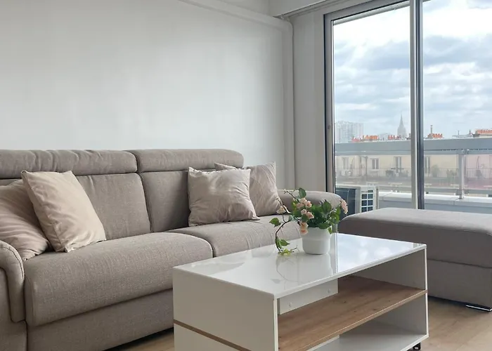 Cosy 3P Belleville Paris 20 *